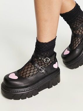 Black Platform Mary Janes Pink Heart Accents gothic doll kill look alike NWOT